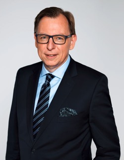 Wirtschafts- und Europalandesrat Dr. Christian  Buchmann